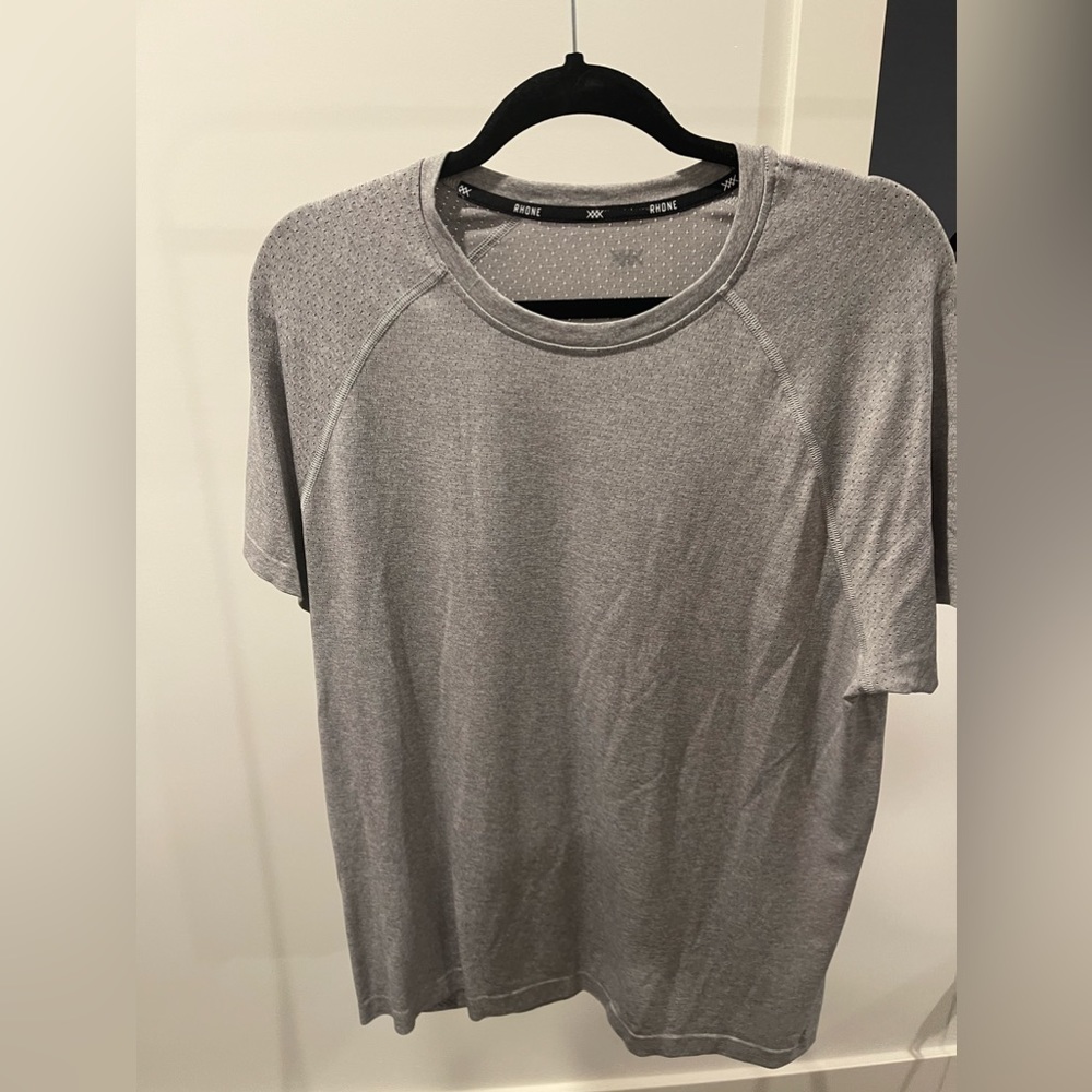 Rhone men’s shirt size L